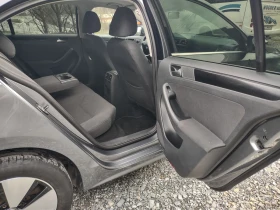 VW Jetta 1.6TDI Bluemotion manual, снимка 10
