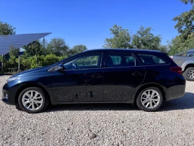 Обява за продажба на Toyota Auris 1.6i Мултимедия/Подгрев ~17 299 лв. - изображение 1