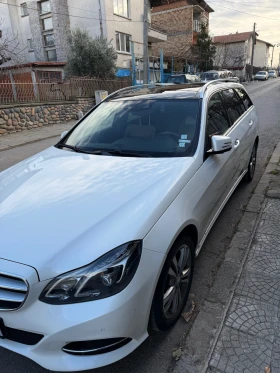 Mercedes-Benz E 250 Мерцедес Е250 четери матик, дистроник, безключов д, снимка 17