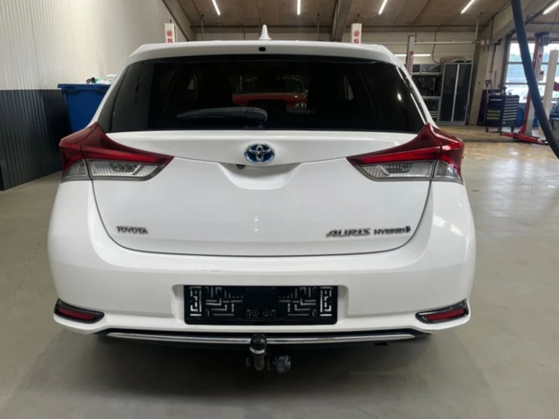 Toyota Auris Hybrid / EU6, снимка 5 - Автомобили и джипове - 47442501