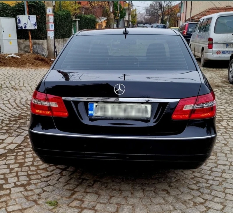 Mercedes-Benz E 220 W212, снимка 3 - Автомобили и джипове - 48779120