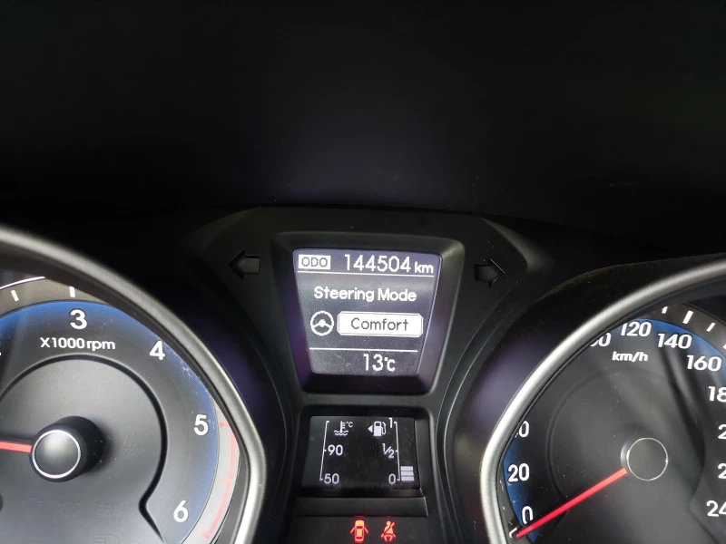 Hyundai I30 1, 6CRDI 110ps , снимка 9 - Автомобили и джипове - 50111184