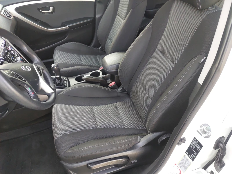 Hyundai I30 1, 6CRDI 110ps , снимка 7 - Автомобили и джипове - 50111184