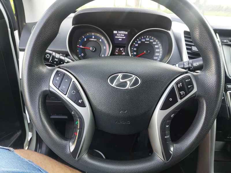 Hyundai I30 1, 6CRDI 110ps , снимка 10 - Автомобили и джипове - 50111184