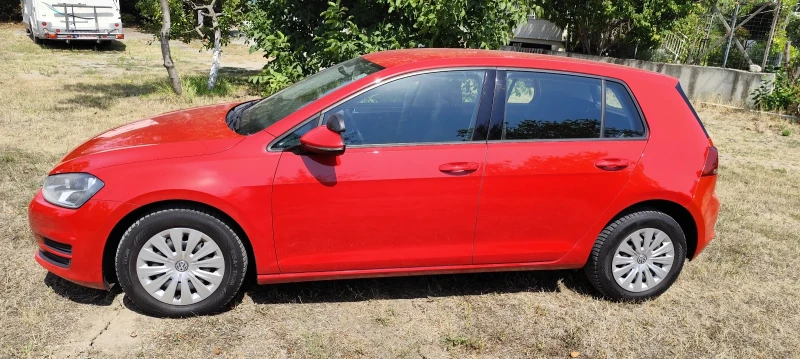 VW Golf 1.6 TDI BLUEMOTION, снимка 7 - Автомобили и джипове - 52350050