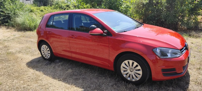 VW Golf 1.6 TDI BLUEMOTION, снимка 4 - Автомобили и джипове - 52350050