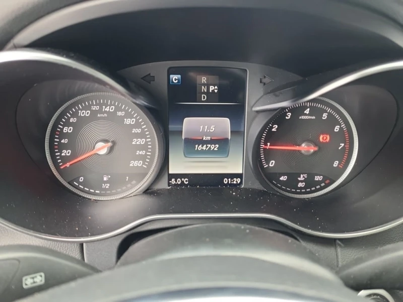 Mercedes-Benz C 300 * CARFAX * БЕЗ ПЪРВОНАЧАЛНА ВНОСКА, снимка 9 - Автомобили и джипове - 52806993