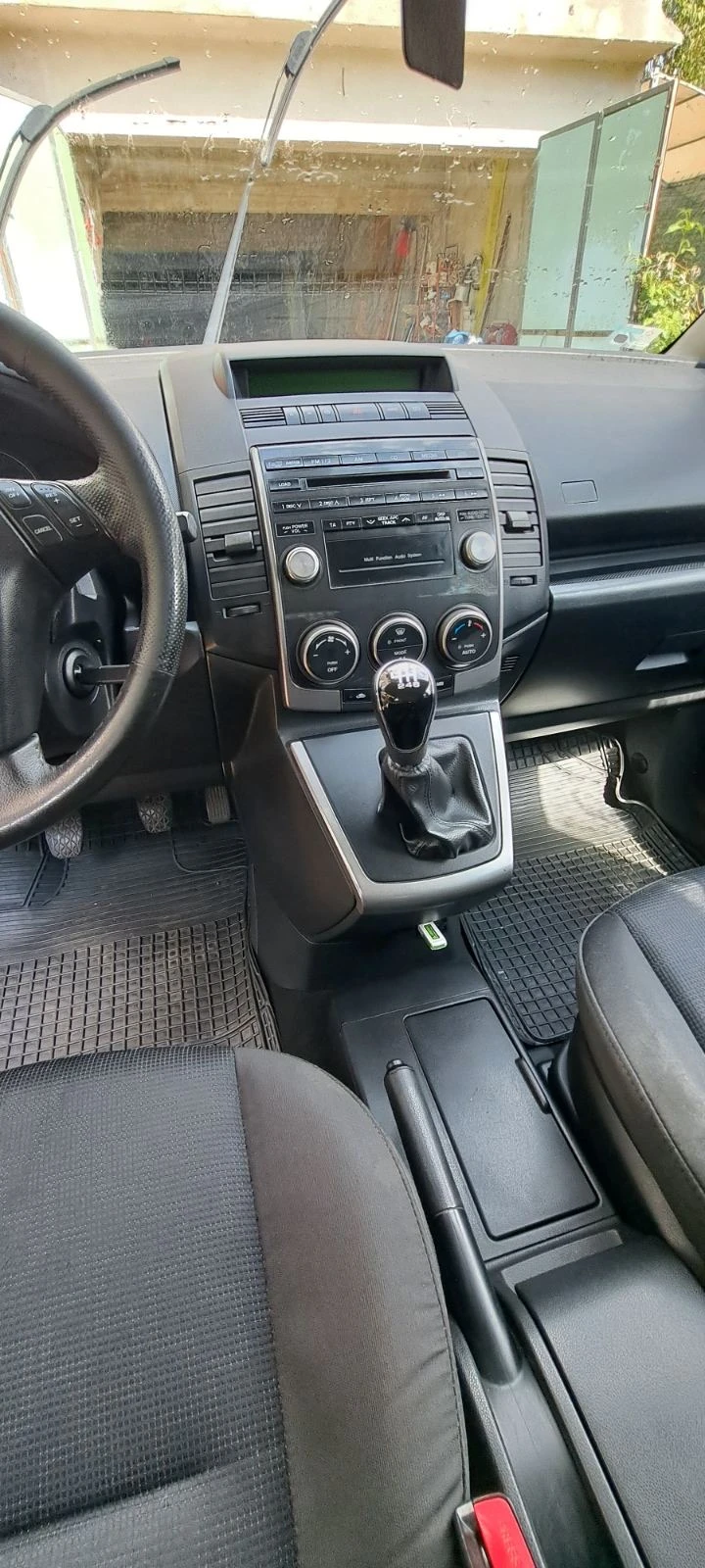 Mazda 5, снимка 9 - Автомобили и джипове - 52597479