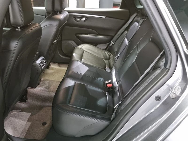 Renault Samsung SM6 2.0 Automatic, снимка 16 - Автомобили и джипове - 55906857