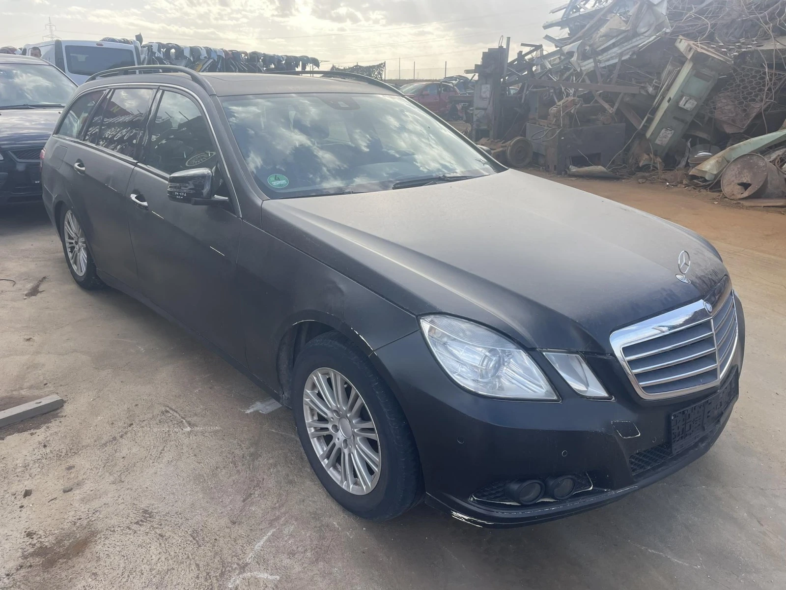 Mercedes-Benz E 220 2.2 - изображение 2