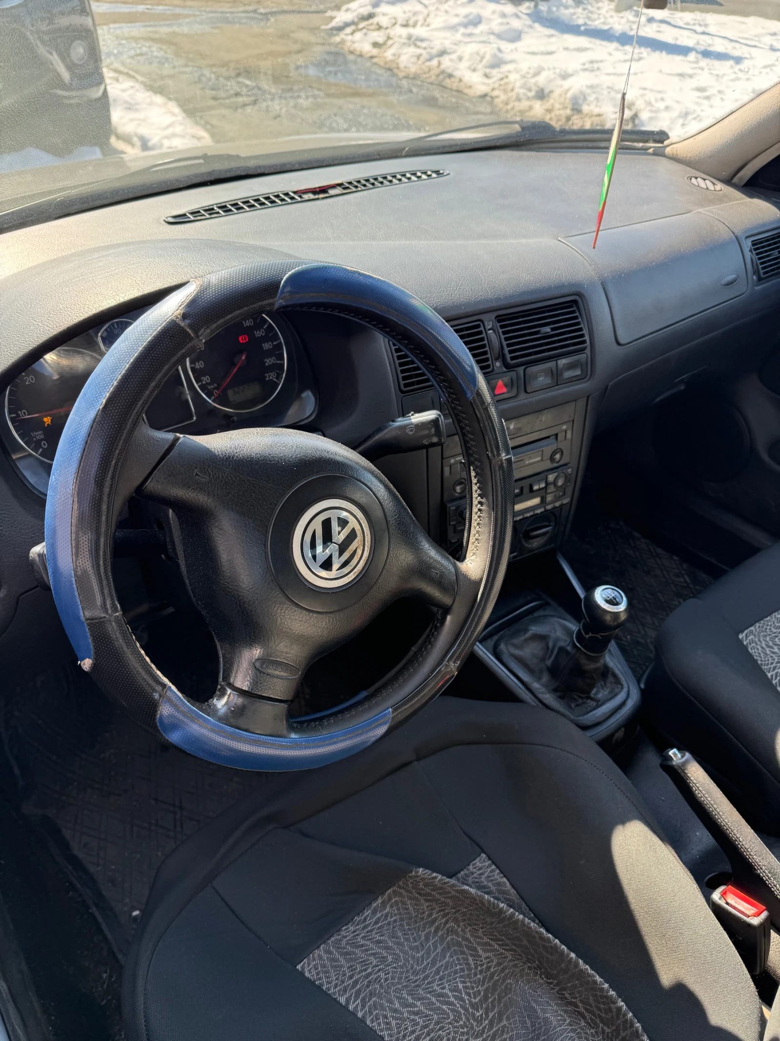 VW Golf 1.9 DIZEL - изображение 4