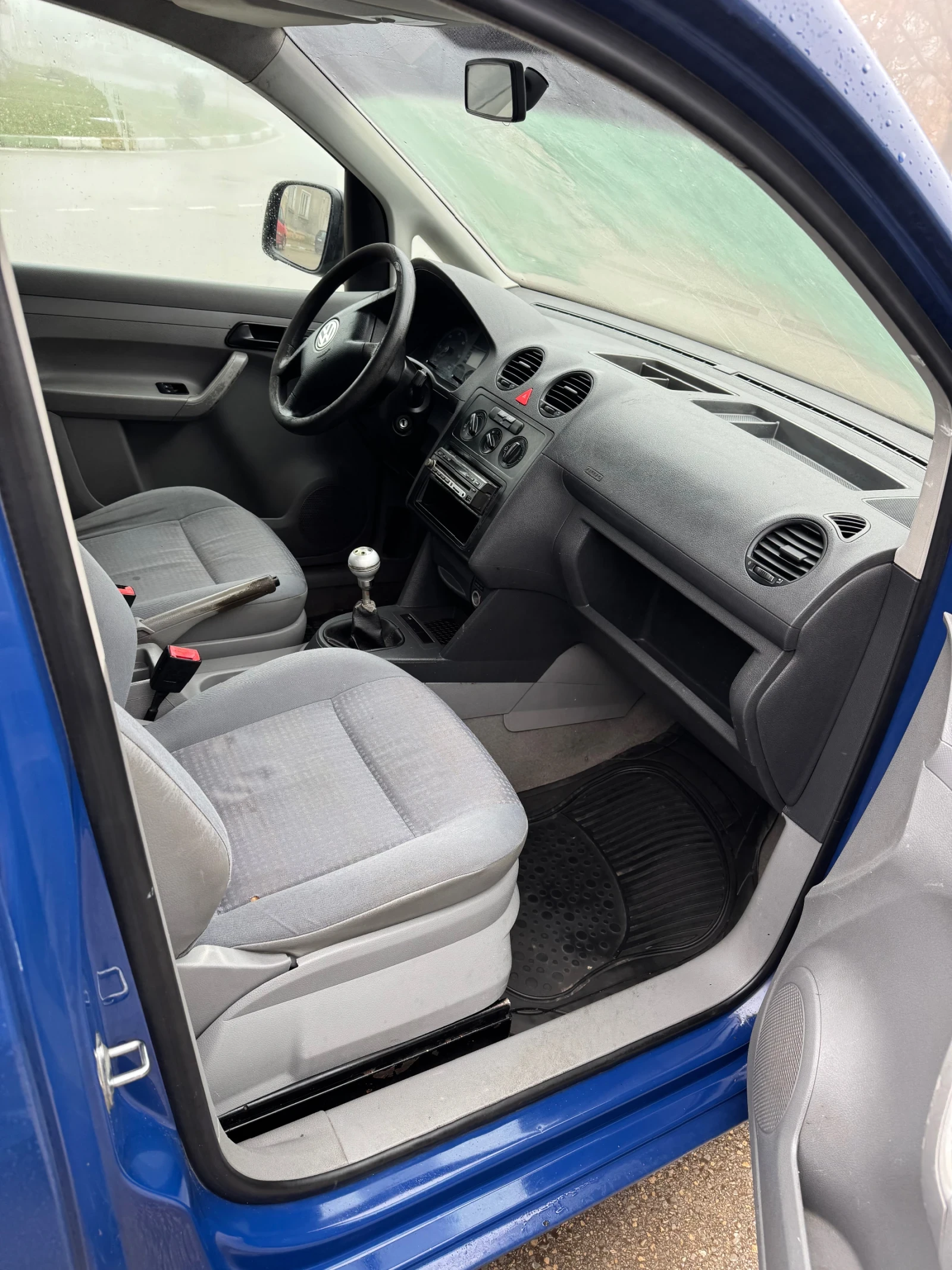 VW Caddy 1.9  - изображение 5