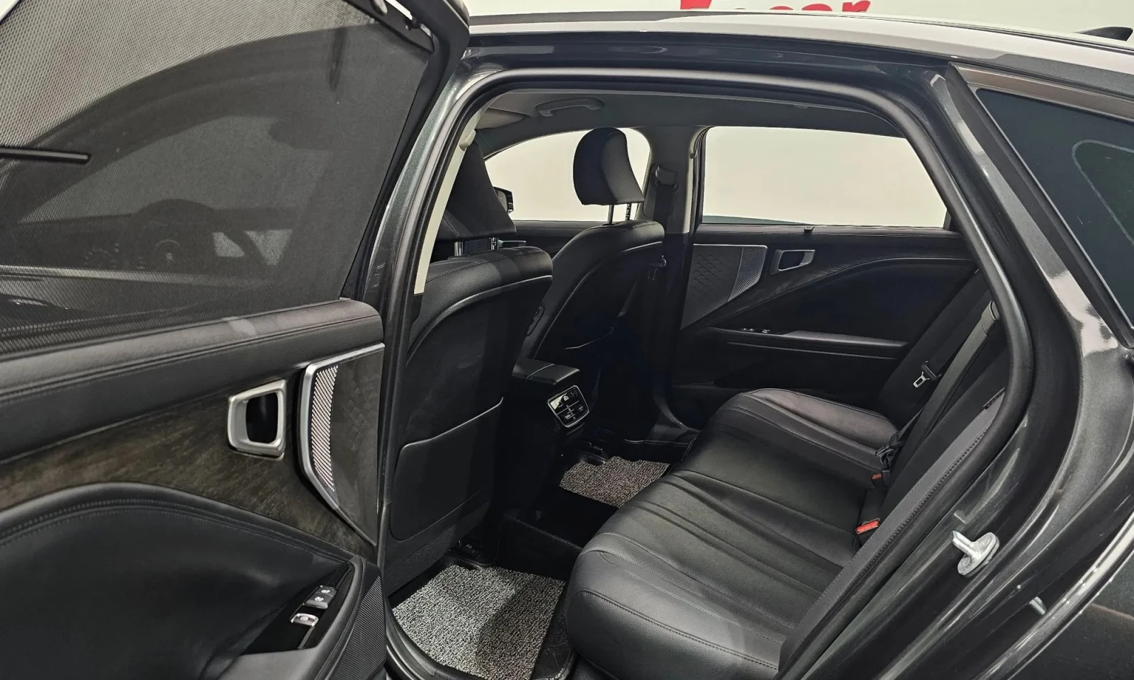 Kia K8 K8 3.5 Lpg 2Wd Prestige (Rental Car)  | Mobile.bg � ����������� 11