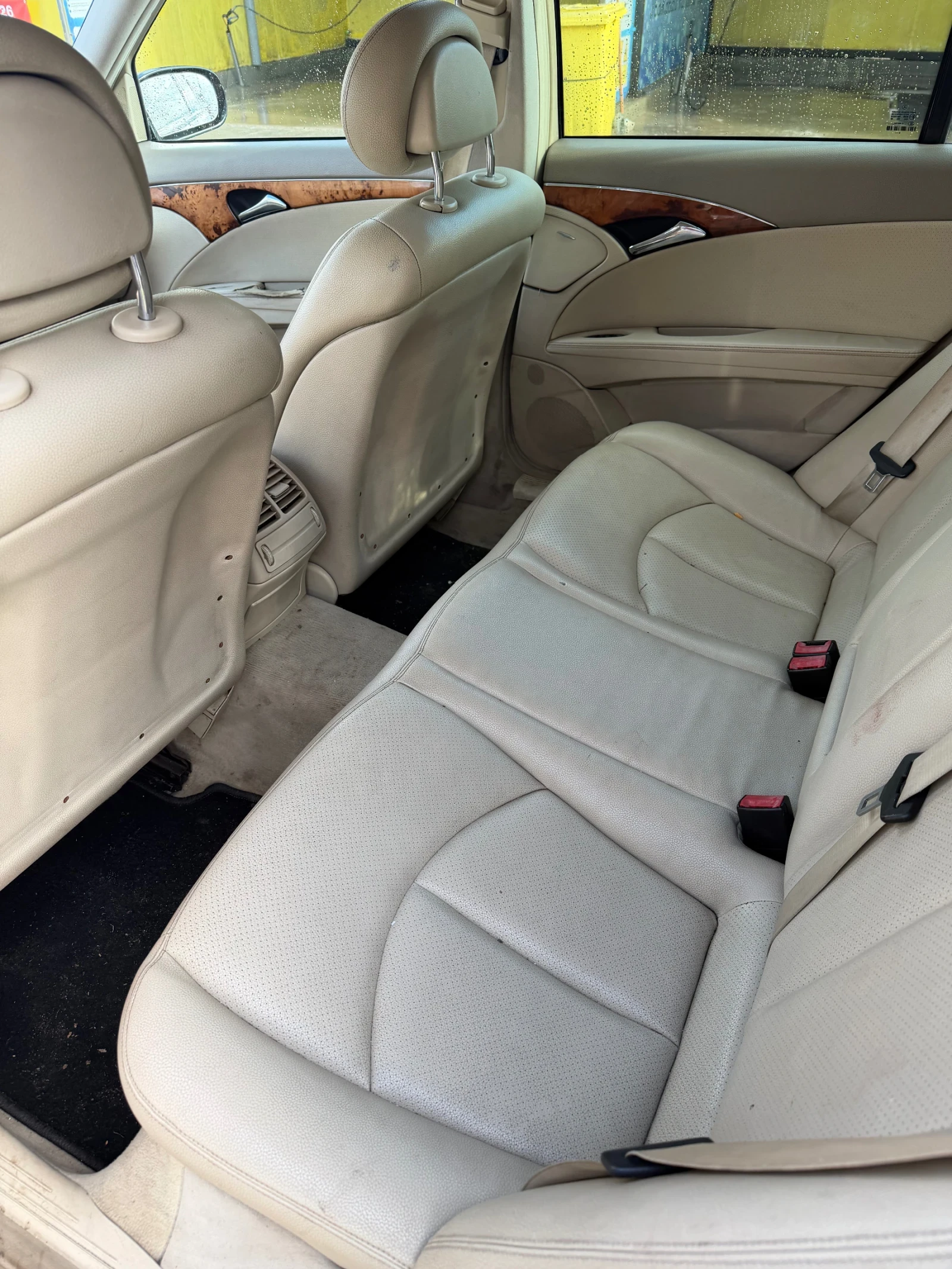 Mercedes-Benz E 220 2.2 цди ръчни скорост 6  - изображение 4