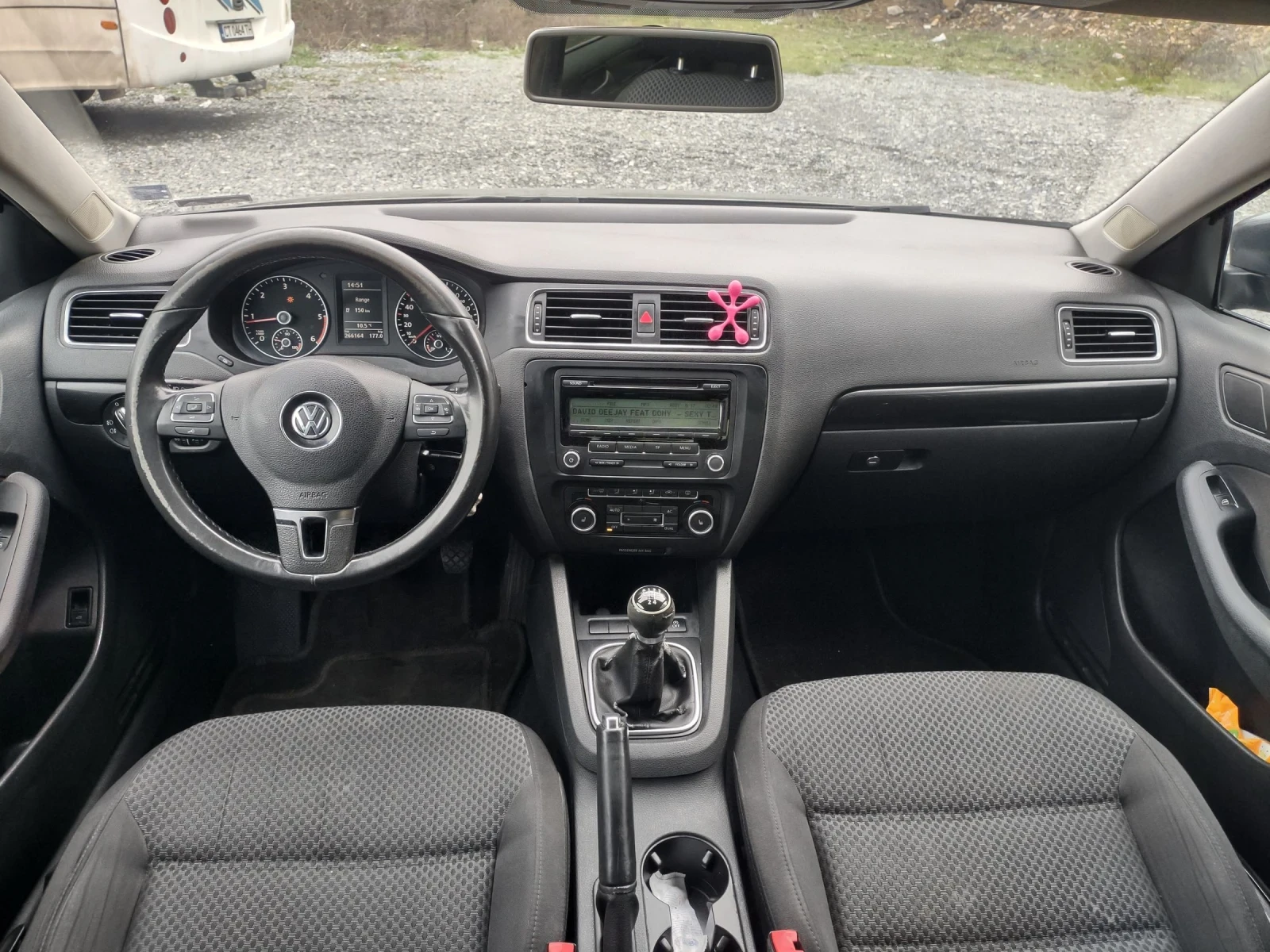 VW Jetta 1.6TDI Bluemotion manual | Mobile.bg � ����������� 14