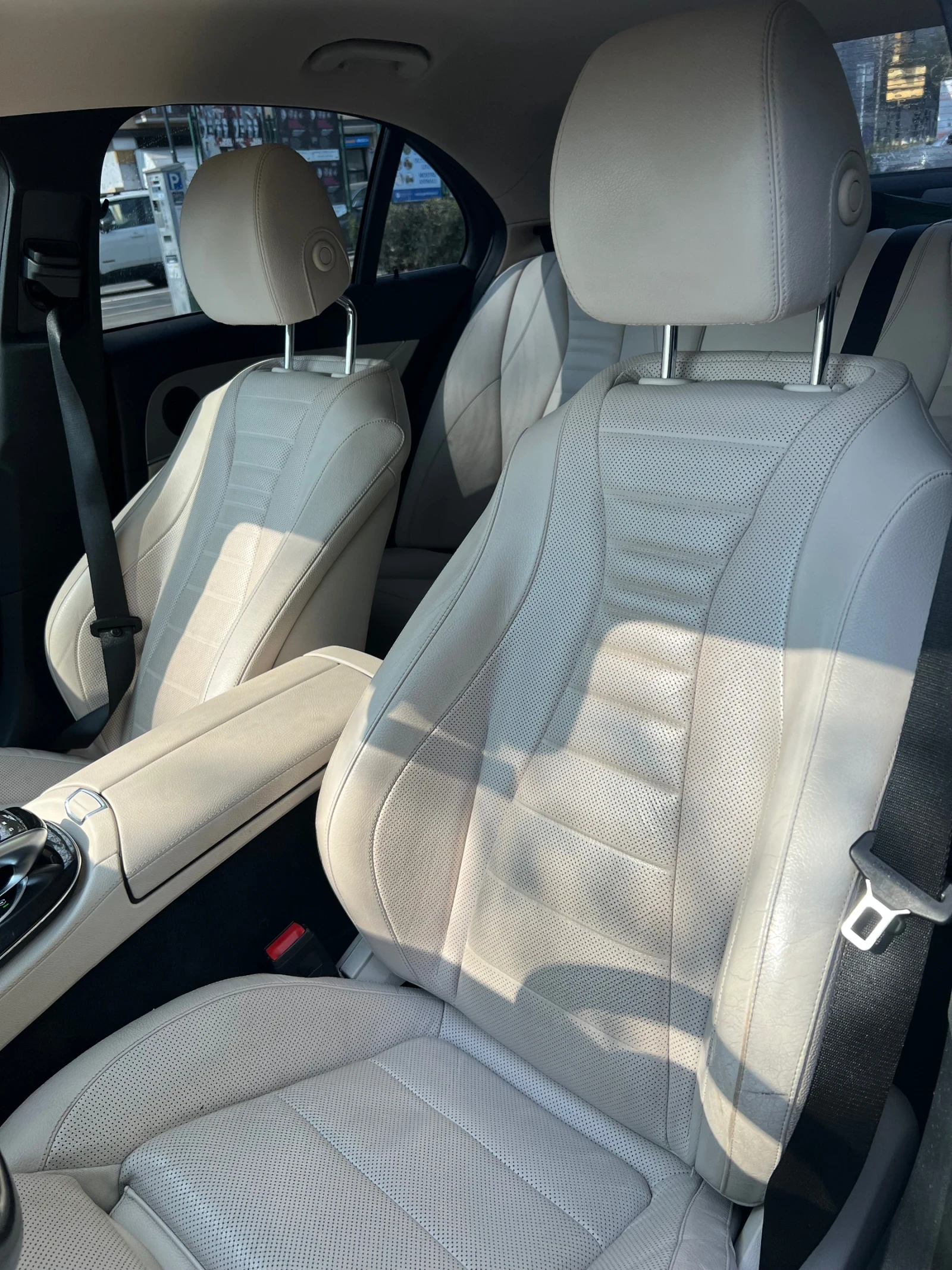 Mercedes-Benz E 220, снимка 10 - Автомобили и джипове - 53963467