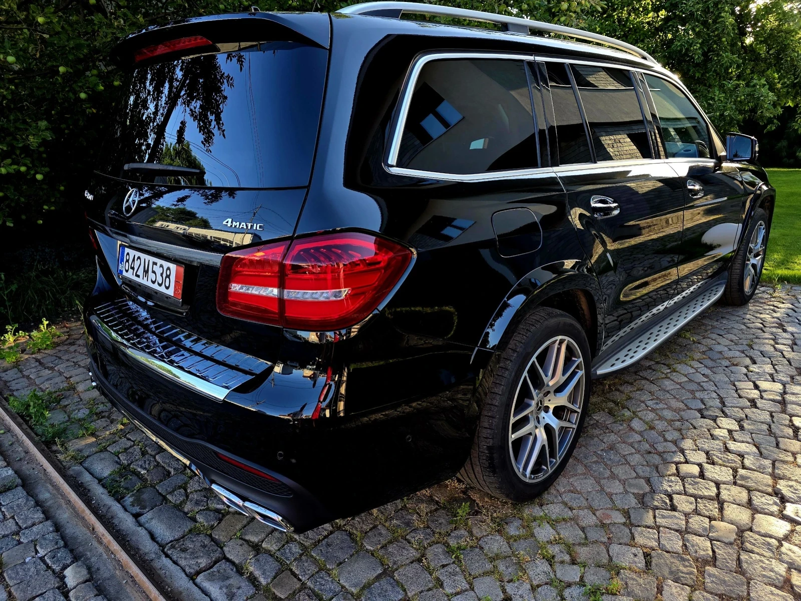 Mercedes-Benz GLS 450 V6 biturbo , снимка 7 - Автомобили и джипове - 54556016