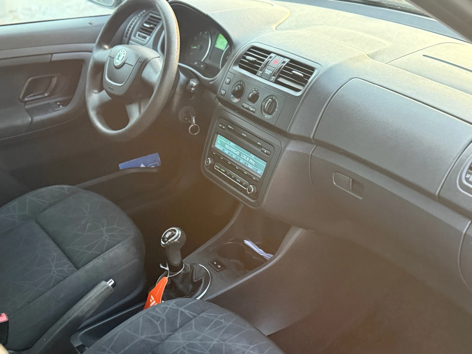 Skoda Roomster 1.2i 86k.c FACE, снимка 10 - Автомобили и джипове - 54920806