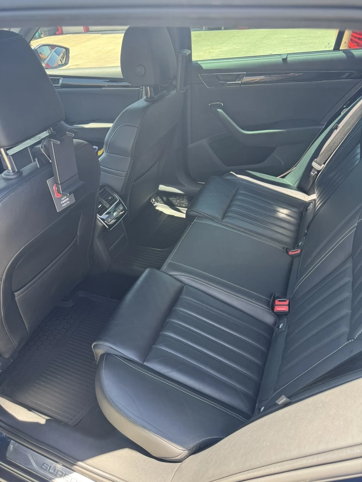 Skoda Superb, снимка 3 - Автомобили и джипове - 54998383
