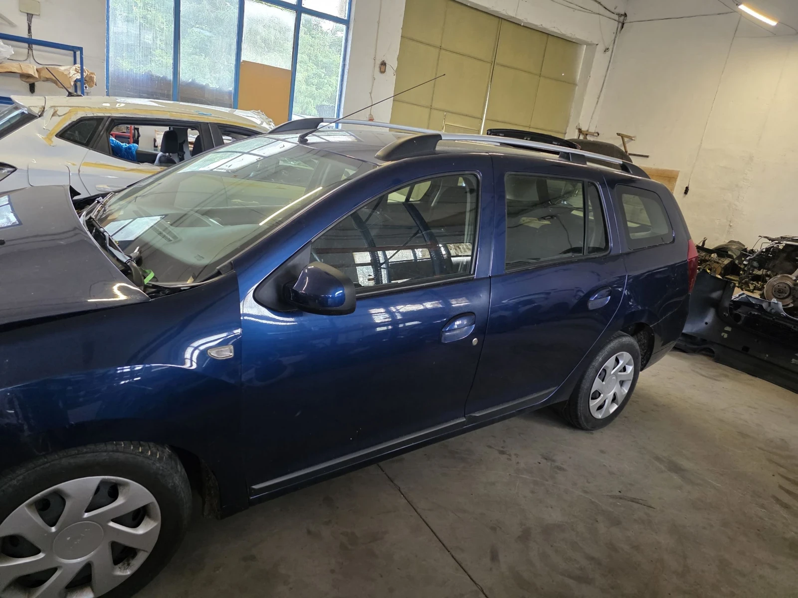 Dacia Logan MCV 0.900 90кс., снимка 4 - Автомобили и джипове - 55191979