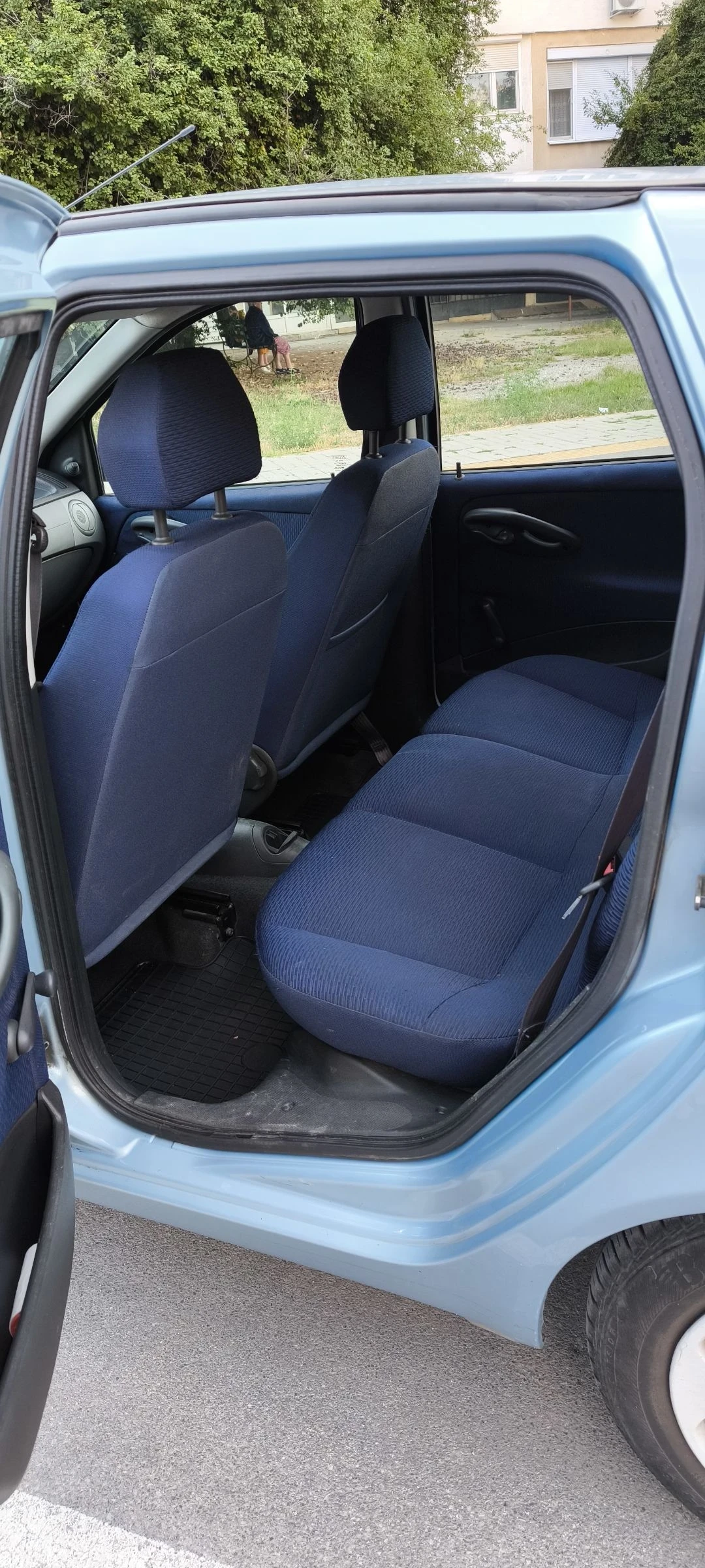 Fiat Punto 1.2 16V, снимка 11 - Автомобили и джипове - 55417331