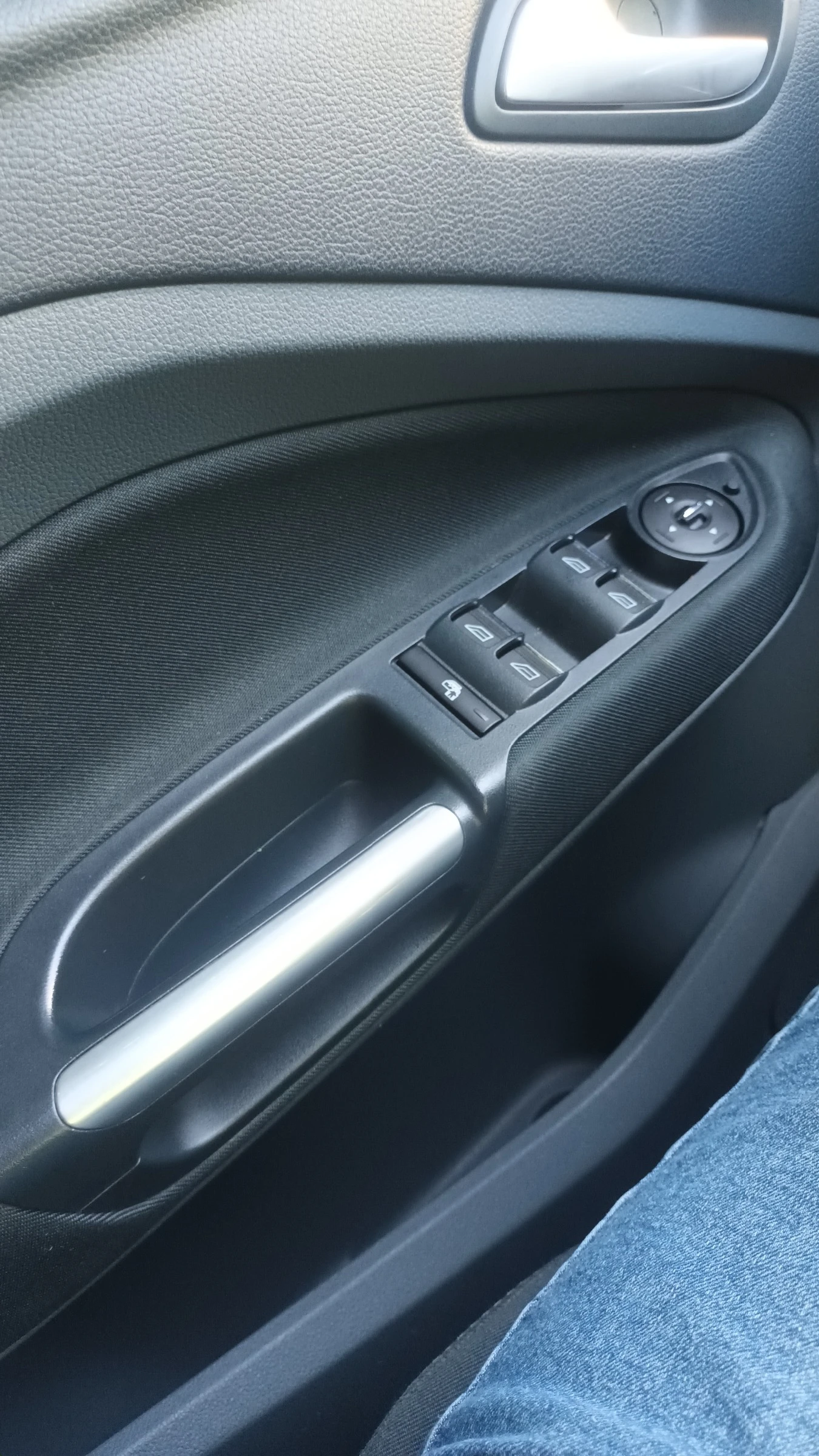 Ford C-max 1.6 TDCI | Mobile.bg � ����������� 15
