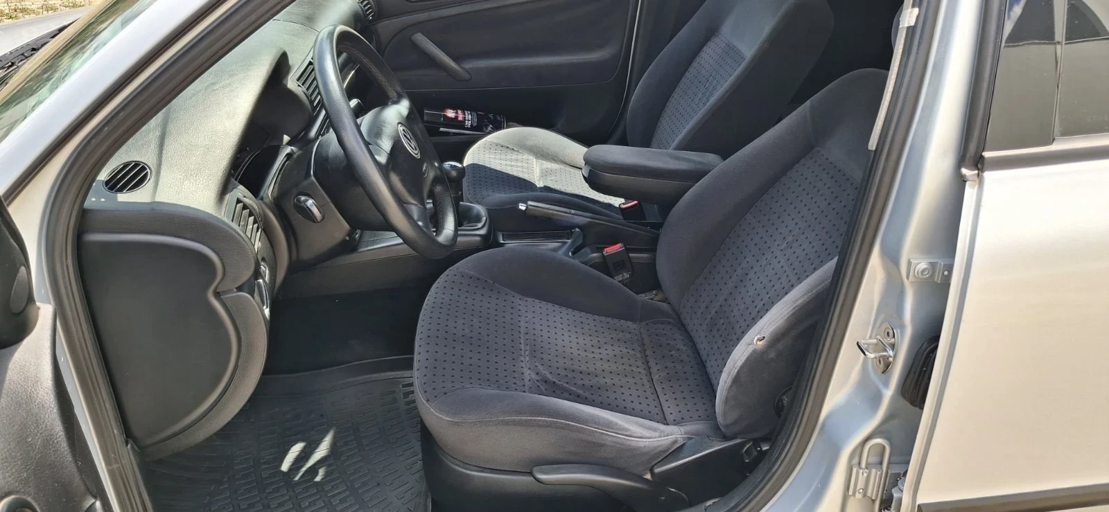 VW Passat 1.9TDI , снимка 5 - Автомобили и джипове - 55570666