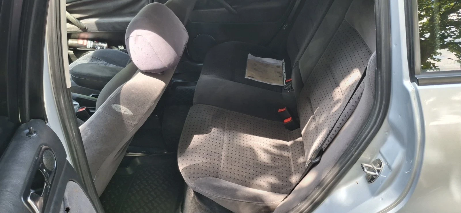 VW Passat 1.9TDI , снимка 6 - Автомобили и джипове - 55570666