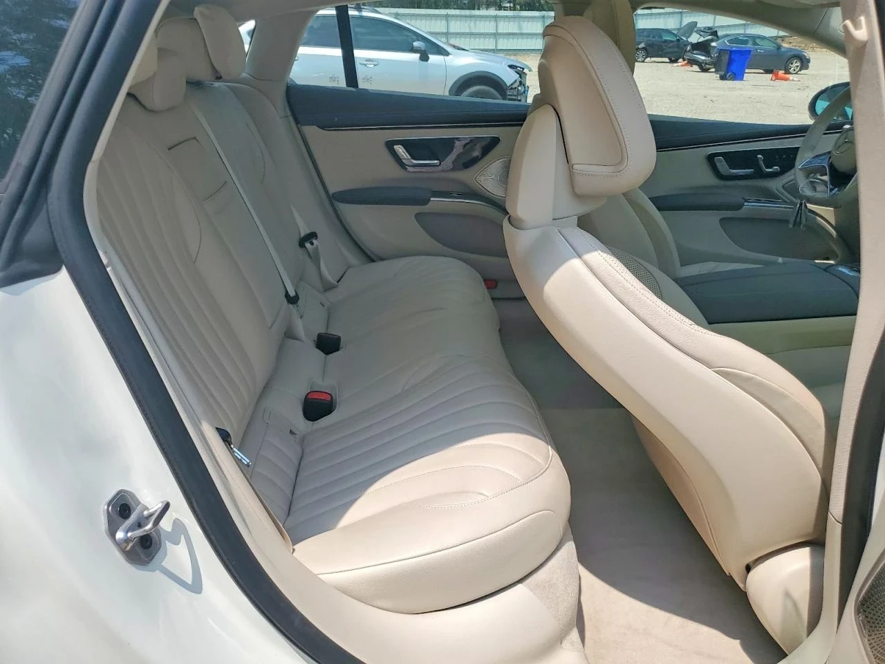 Mercedes-Benz EQS 450+ , снимка 10 - Автомобили и джипове - 55623106