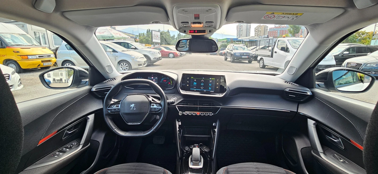Peugeot 2008 motore elettrico 136 CV Active Pack, снимка 8 - Автомобили и джипове - 55767971