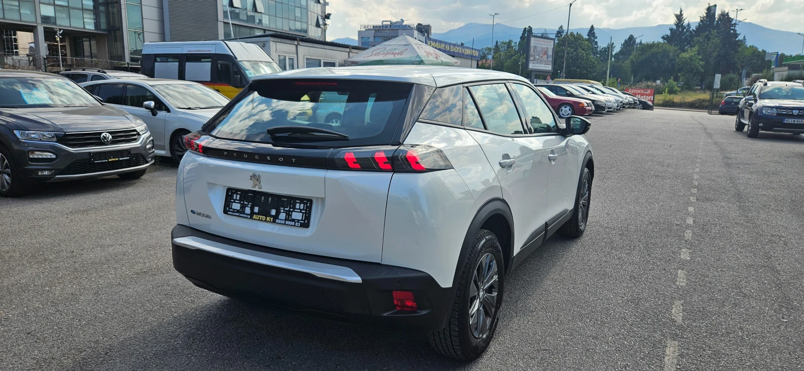Peugeot 2008 motore elettrico 136 CV Active Pack, снимка 4 - Автомобили и джипове - 55767971