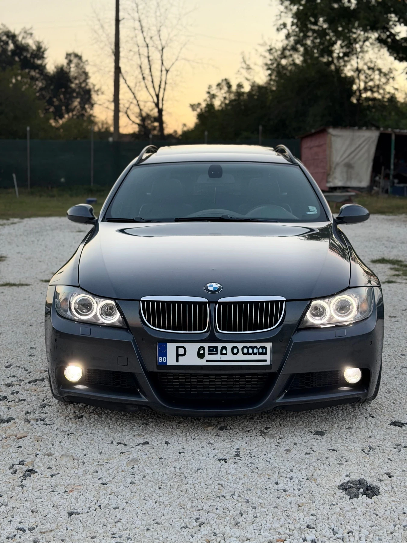 BMW 335 D / M-Packet / PANORAMA, снимка 2 - Автомобили и джипове - 55943747