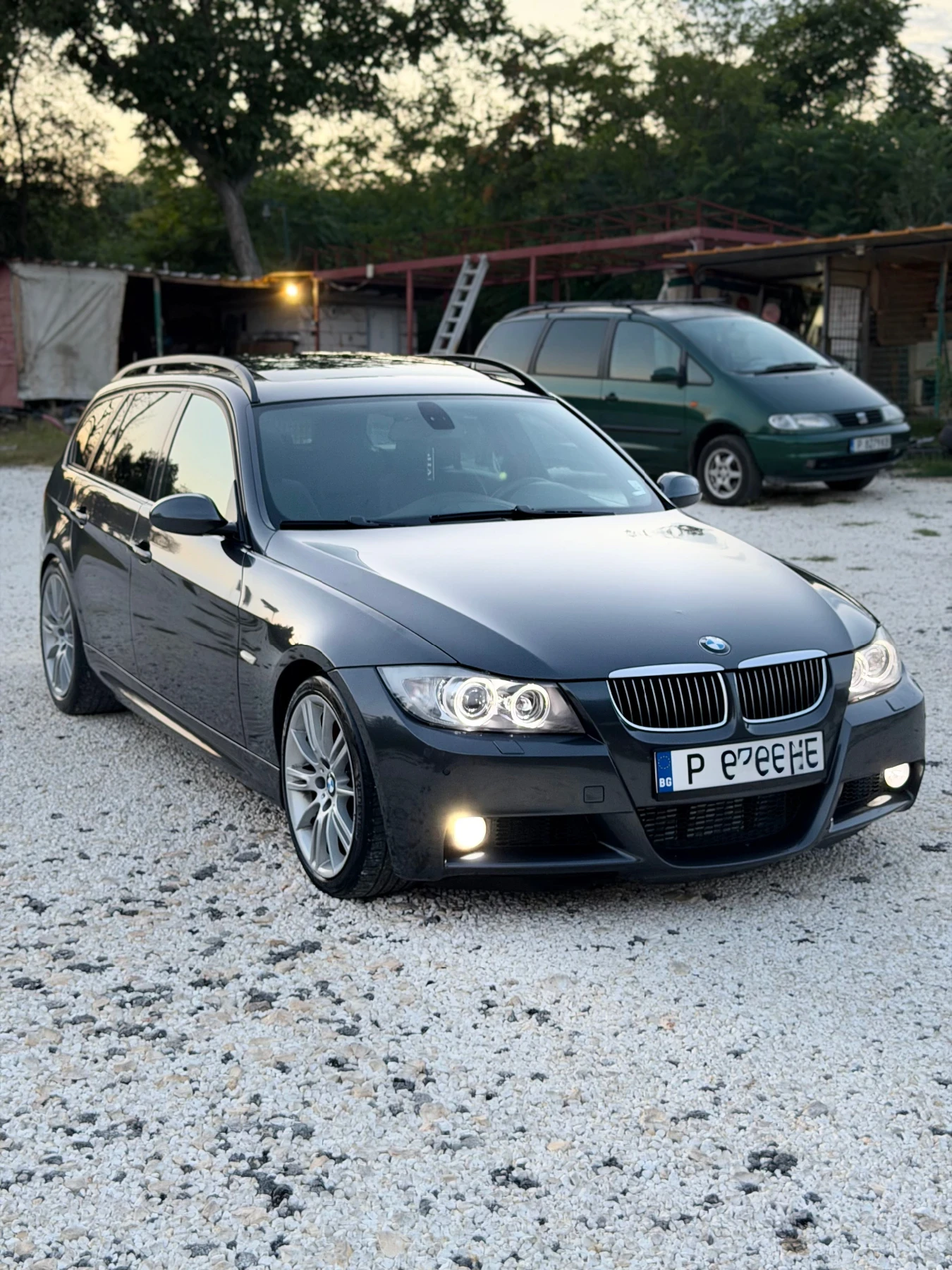 BMW 335 D / M-Packet / PANORAMA, снимка 4 - Автомобили и джипове - 55943747