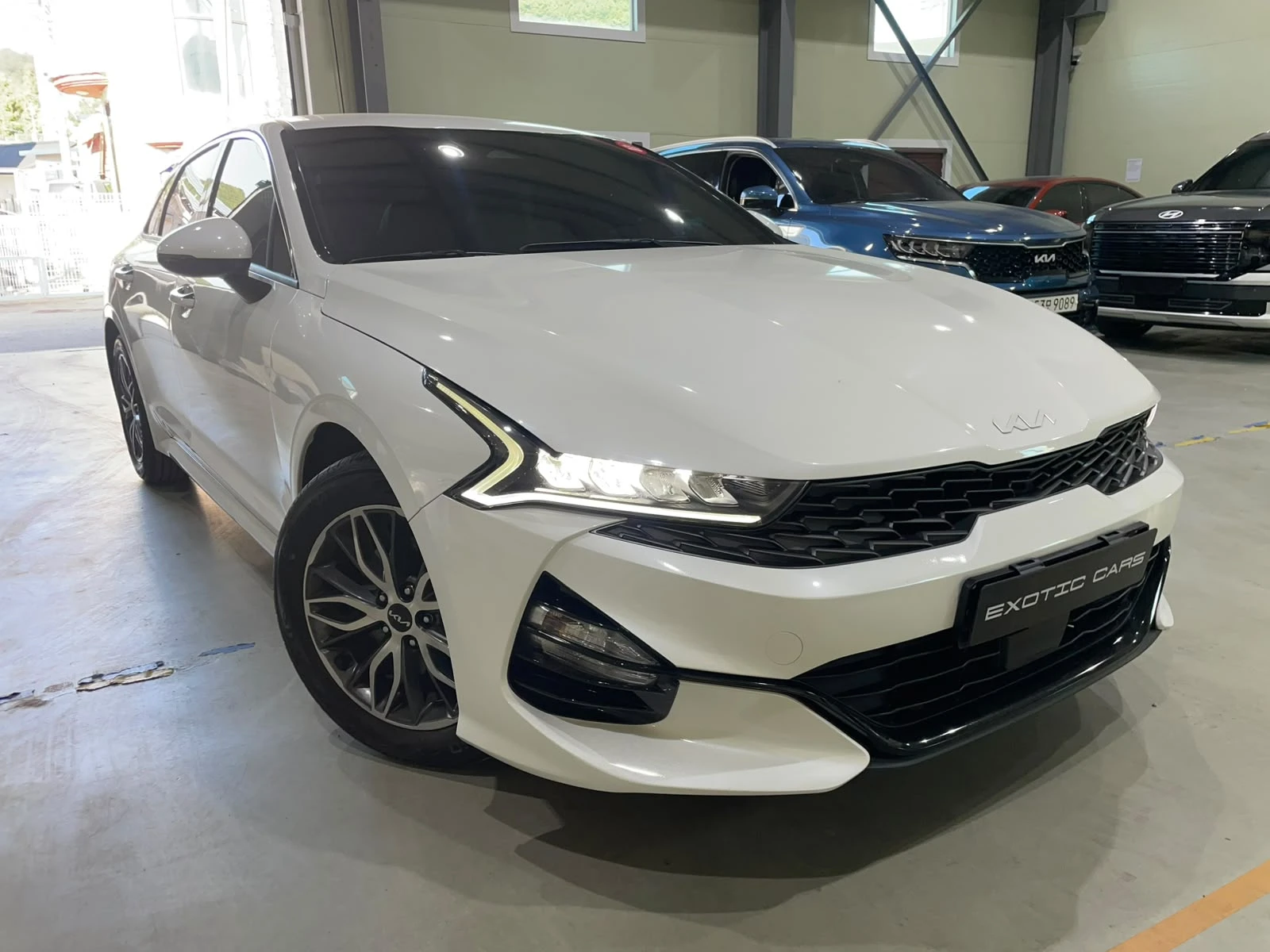 Kia K5 2.0 LPG ! Trendy !