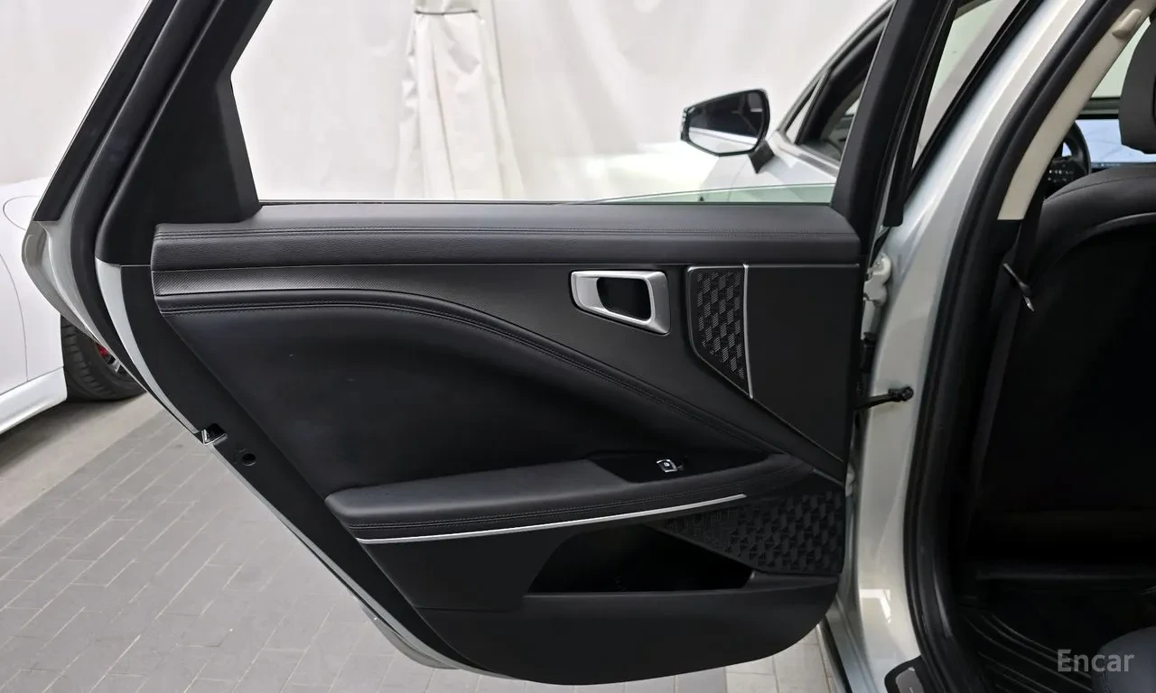 Kia K8 �����* �������* ����* LANE* ASSIST*  | Mobile.bg � ����������� 15