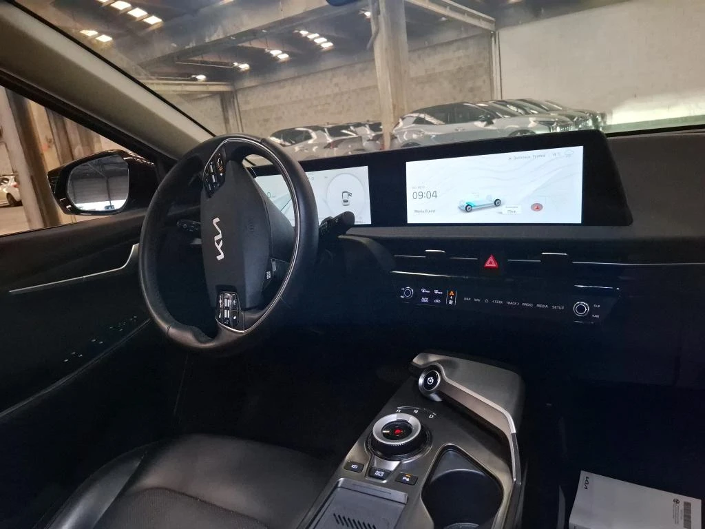 Kia EV6 Long Range LED Camera Leather Navi Ambient, снимка 7 - Автомобили и джипове - 56718106