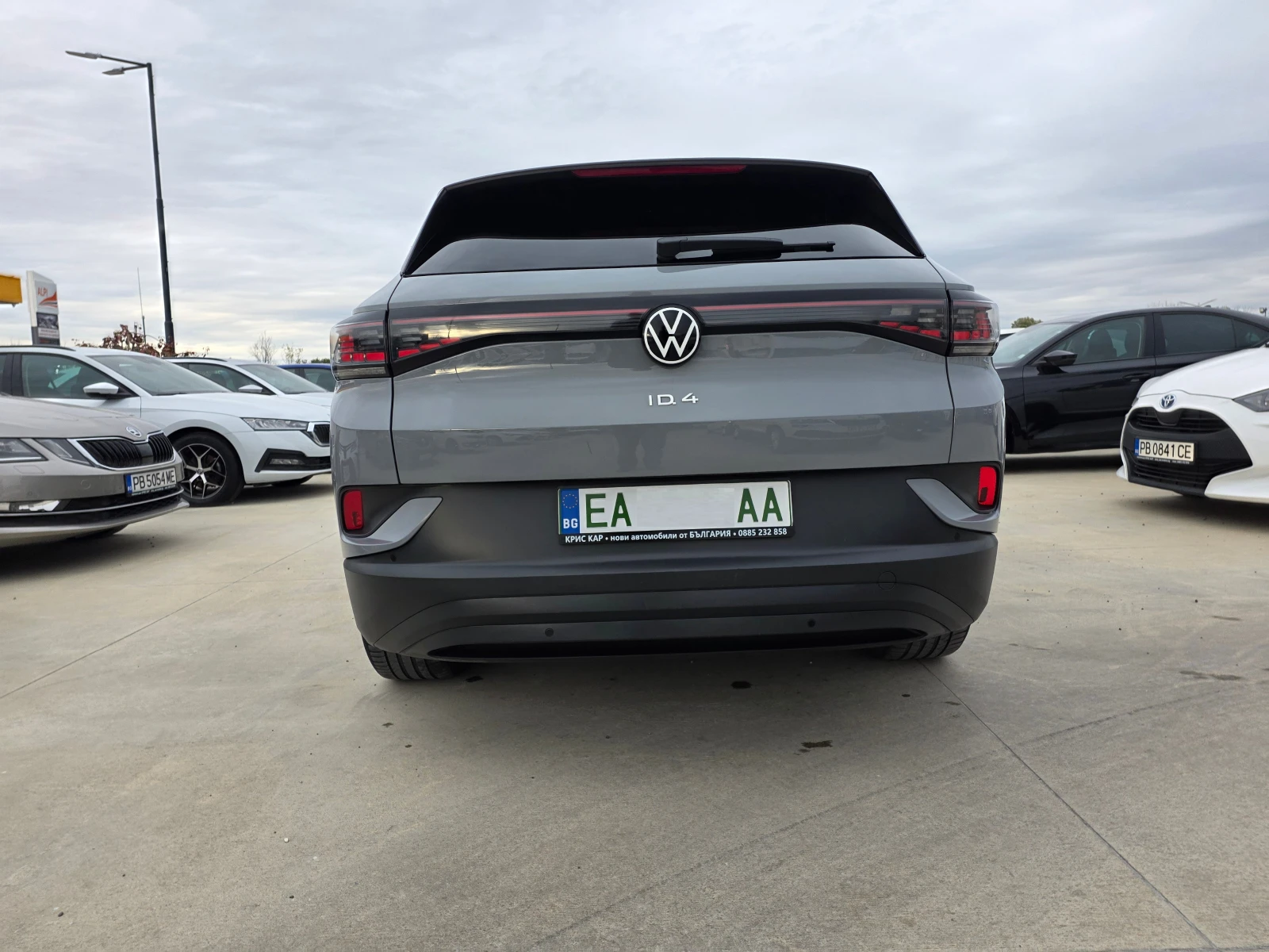 VW ID.4 С ГАРАНЦИЯ , 82KWH , снимка 4 - Автомобили и джипове - 56726607