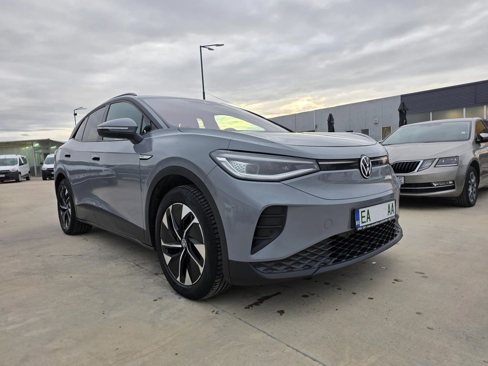 VW ID.4 С ГАРАНЦИЯ , 82KWH , снимка 7 - Автомобили и джипове - 56726607