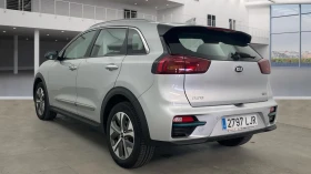 Kia Niro 65kw 204 к.с. AVILOO сертификат НАЛИЧНА, снимка 2