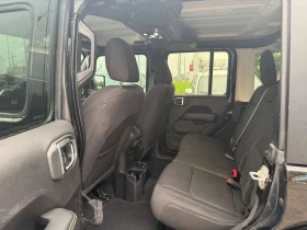 Jeep Wrangler UNLIMITED SAHARA| ПОДГРЕВИ| KEYLESS| NAVI| , снимка 16