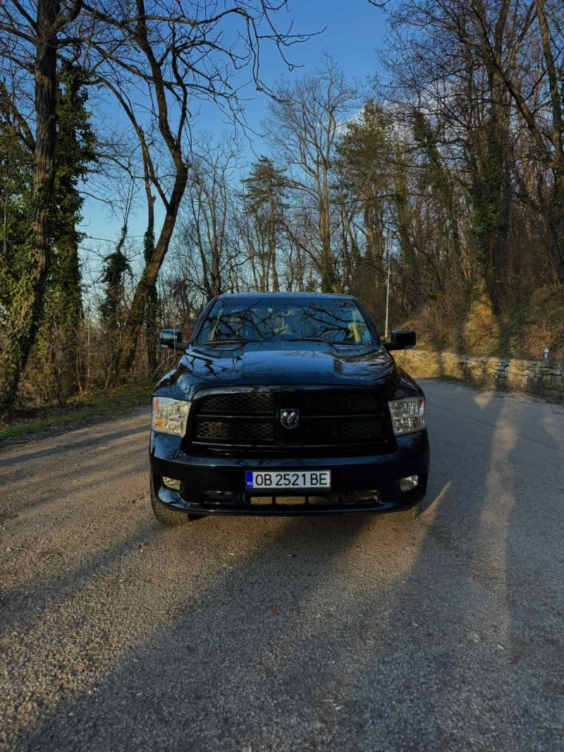 Dodge RAM 1500 5.7 HEMI, снимка 2 - Автомобили и джипове - 48602646