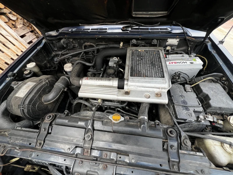 Mitsubishi Pajero, снимка 10 - Автомобили и джипове - 52772561
