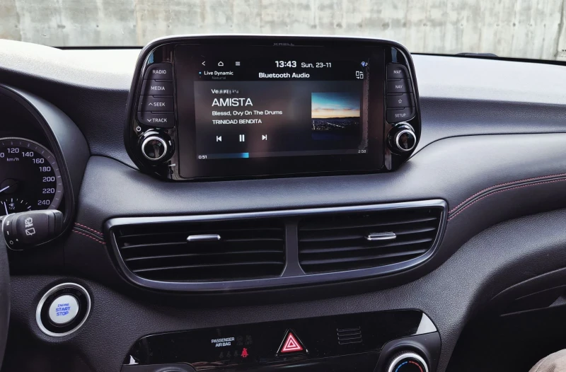 Hyundai Tucson N line, снимка 11 - Автомобили и джипове - 52596489