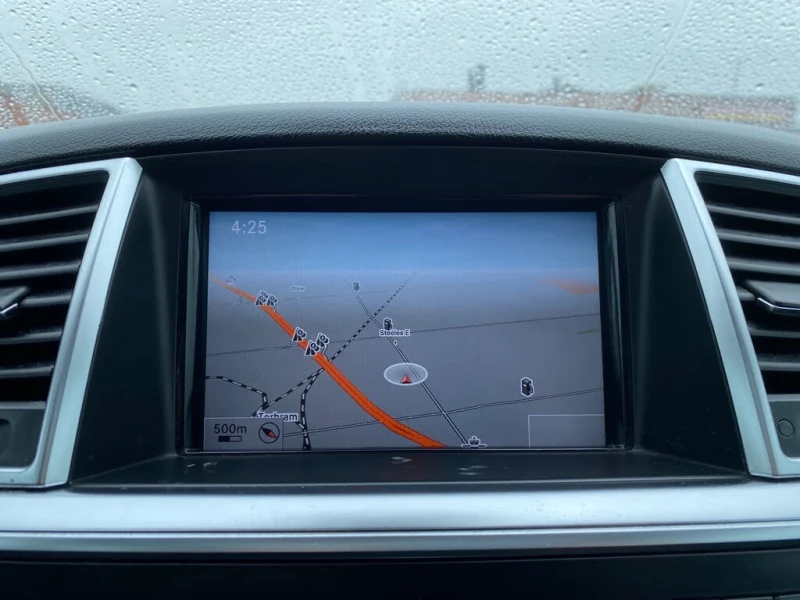 Mercedes-Benz ML 350 AMG LINE/NAVI/KAMEPA/KEYLESS, снимка 12 - Автомобили и джипове - 52611093