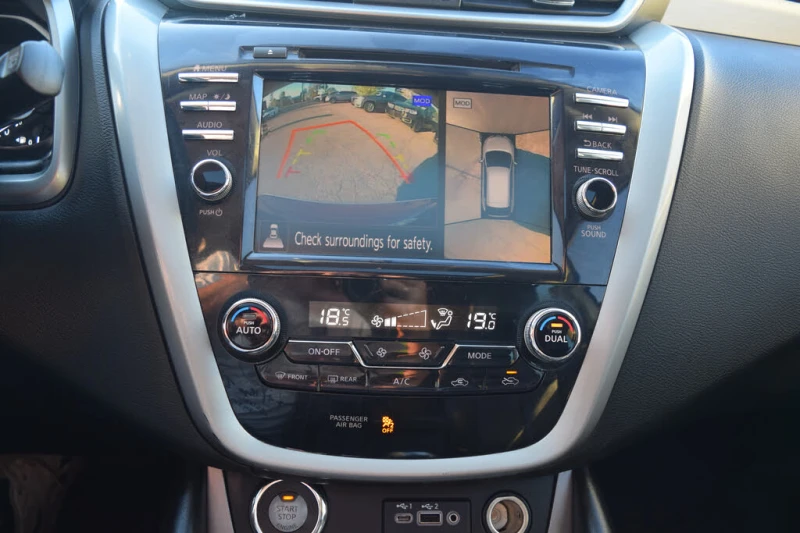 Nissan Murano 360 КАМЕРА* ПАМЕТ* ПАНОРАМА* КОЖА* ПОДГРЕВ, снимка 13 - Автомобили и джипове - 52883074