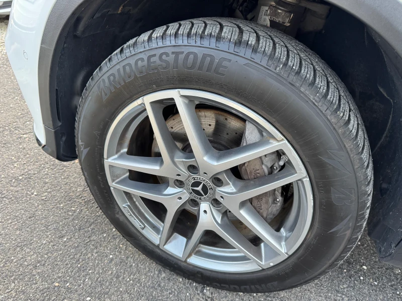 Mercedes-Benz GLC 250 d* 4matic* 2xAMG* Distronic, снимка 15 - Автомобили и джипове - 53572546