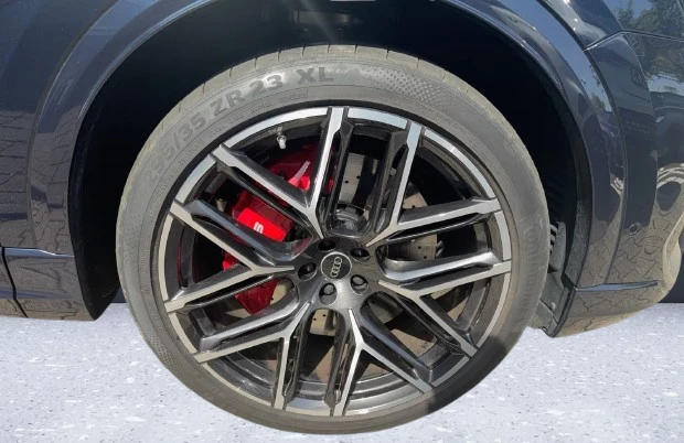Audi RSQ8 Performance = Black Optic Plus = Гаранция, снимка 5 - Автомобили и джипове - 56208142
