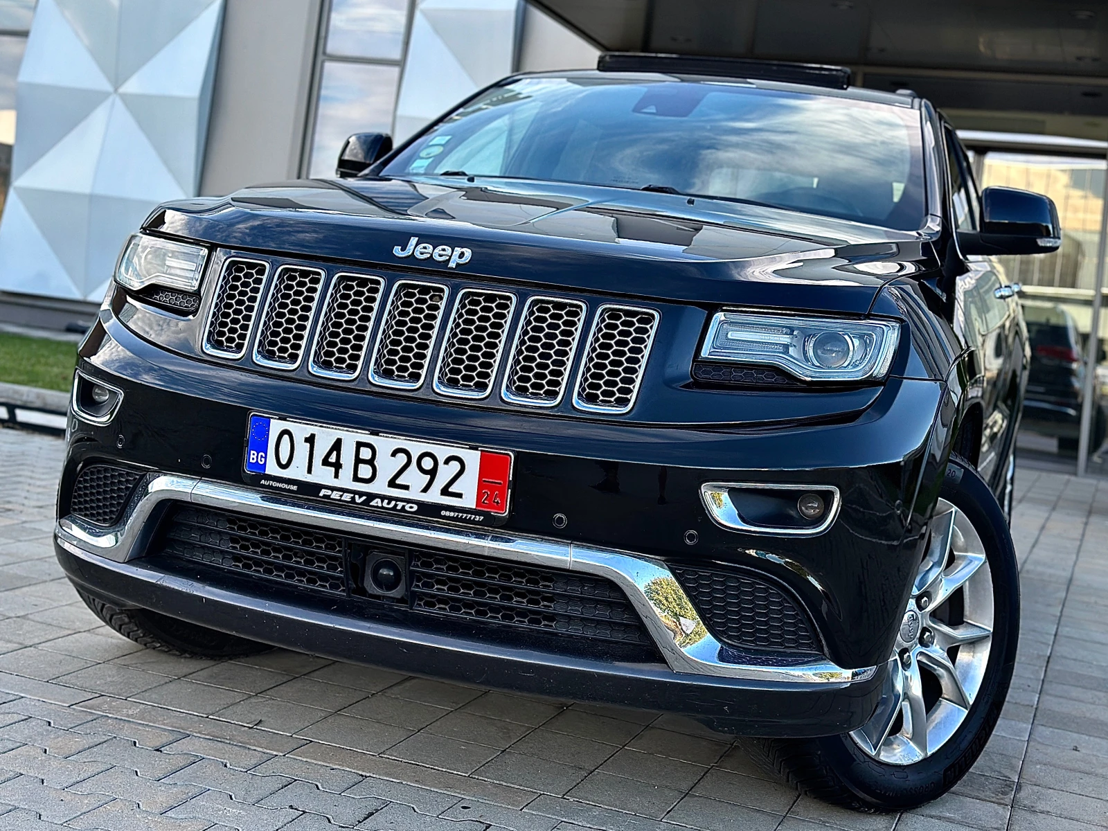 Jeep Grand cherokee  - изображение 4