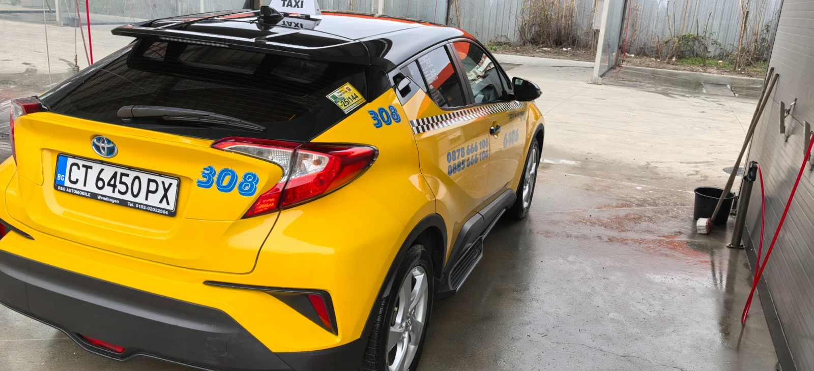 Toyota C-HR  - изображение 4