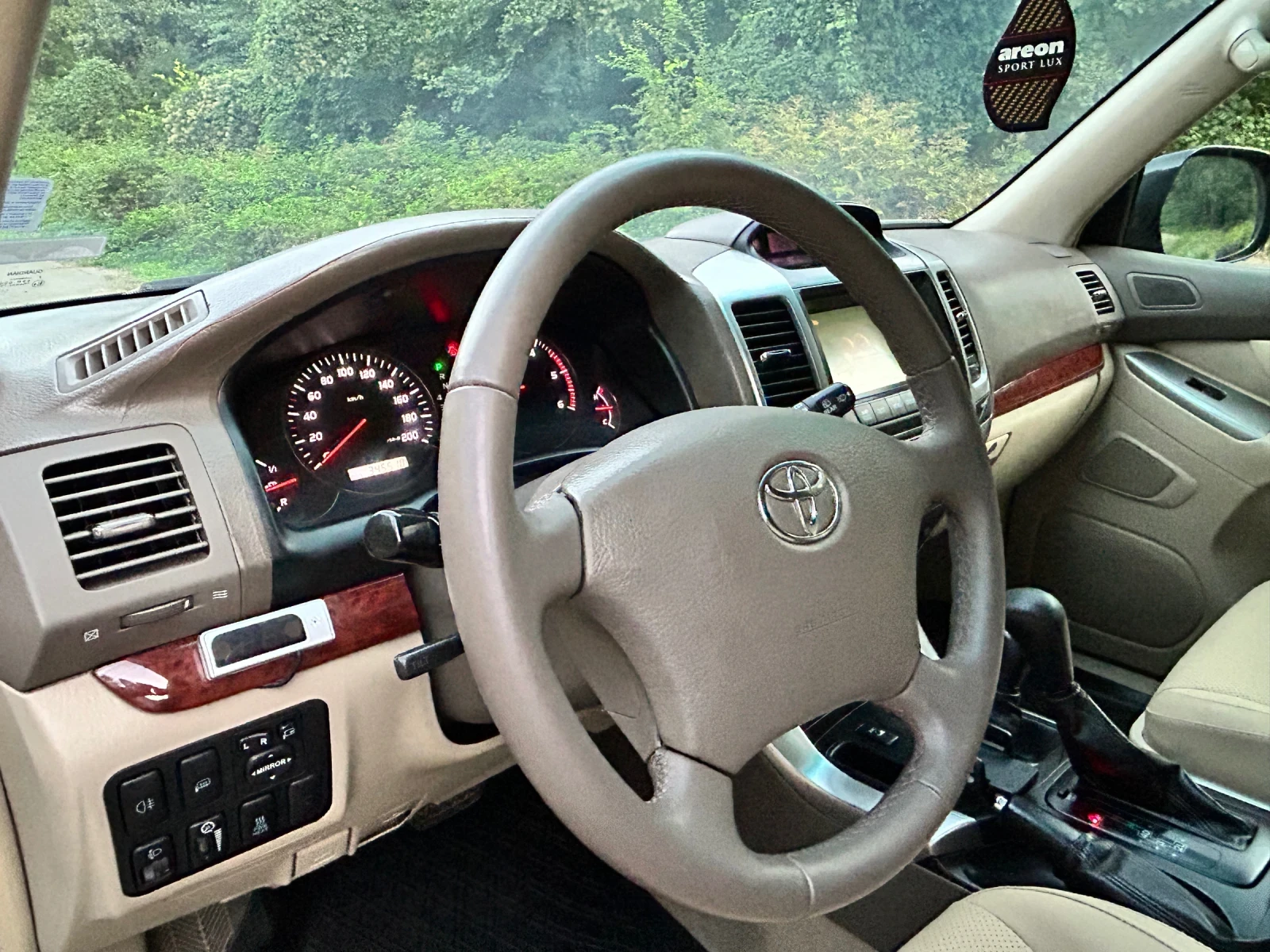 Toyota Land cruiser 3.0 D4D Luxury | Mobile.bg   11